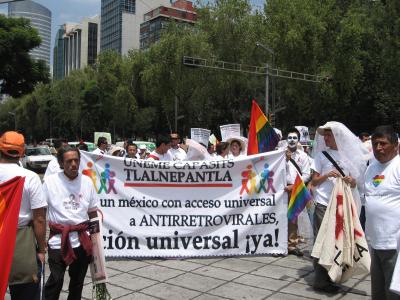 20080803195638-1ra.-marcha-contra-el-estigma-la-discriminacion-y-la-homofobia-007.jpg